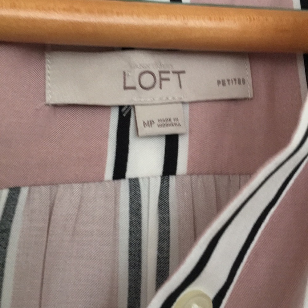 Loft Tunic - Picture 2 of 7
